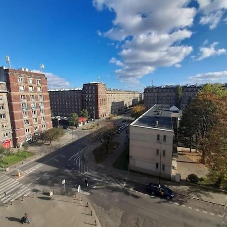Mieszkanie Na Doby Plac Hallera Daire Varşova Dış mekan fotoğraf
