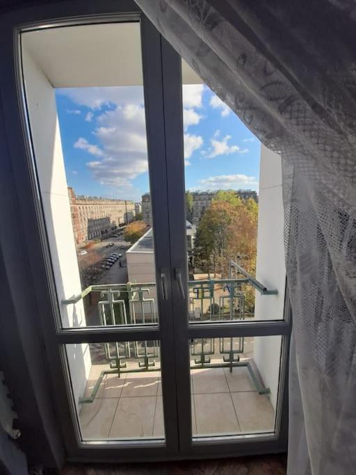 Mieszkanie Na Doby Plac Hallera Daire Varşova Dış mekan fotoğraf
